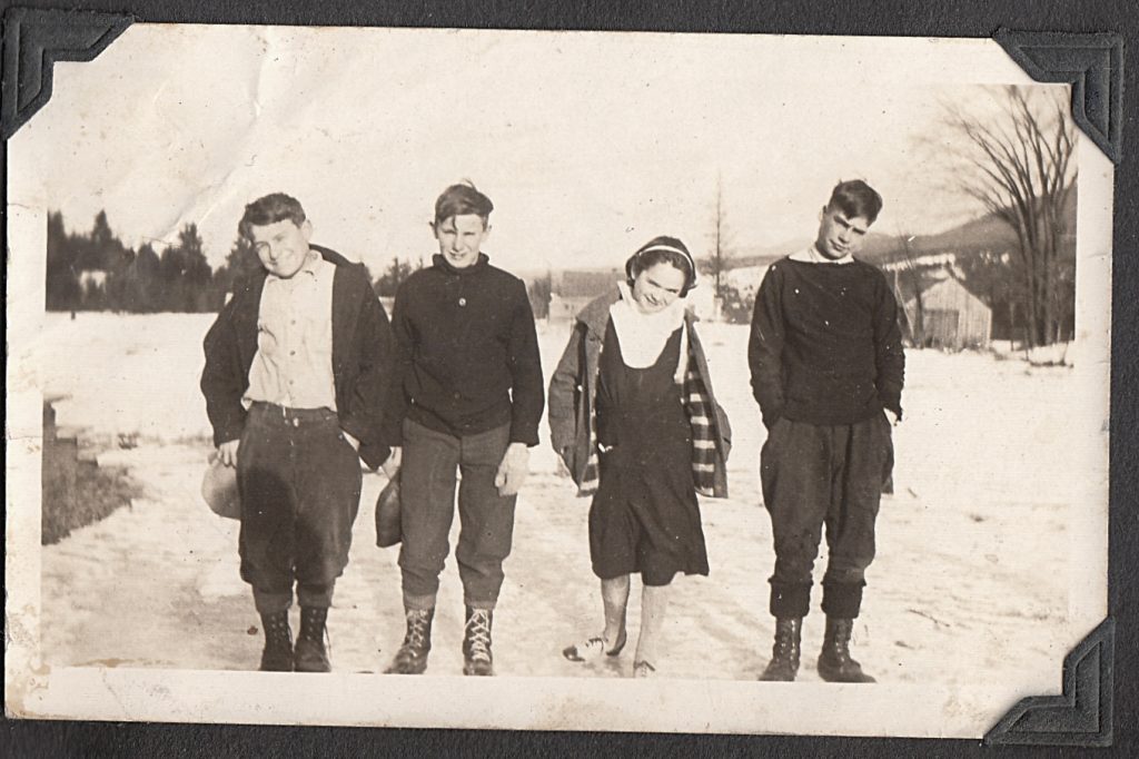 1933 Joe and friends